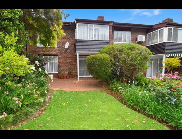 2 BEDROOM PROPERTY TO RENT IN HYDE PARK